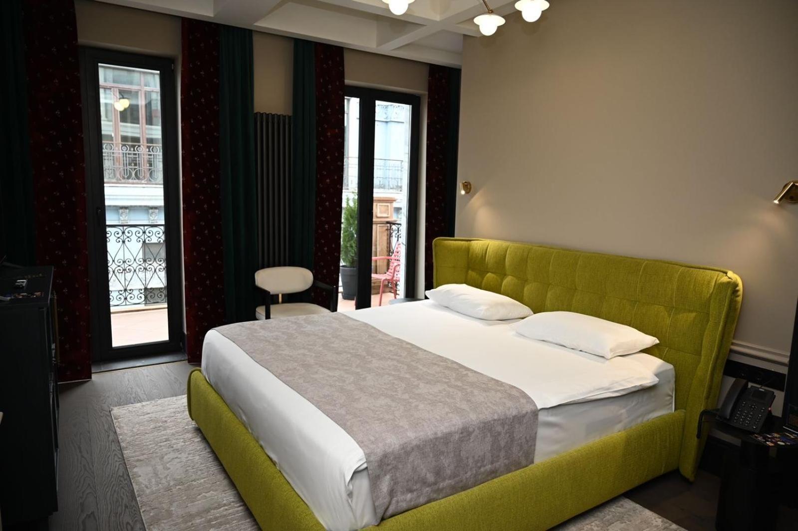 Hotel Retro 바투미 외부 사진