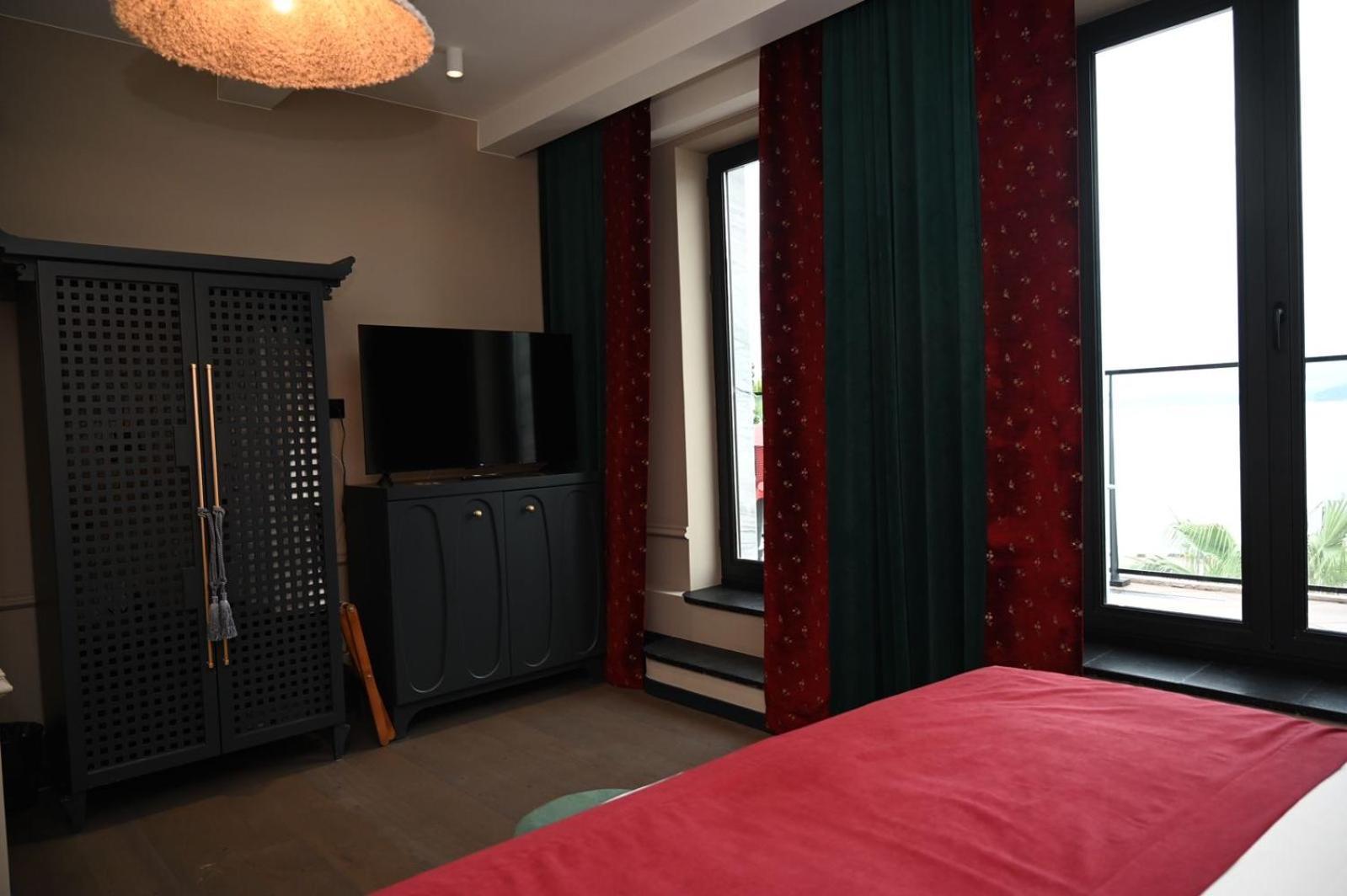 Hotel Retro 바투미 외부 사진